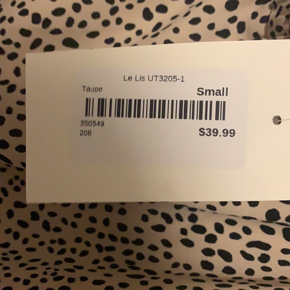 Women’s Animal Print Tank Top - Picture 2 of 2